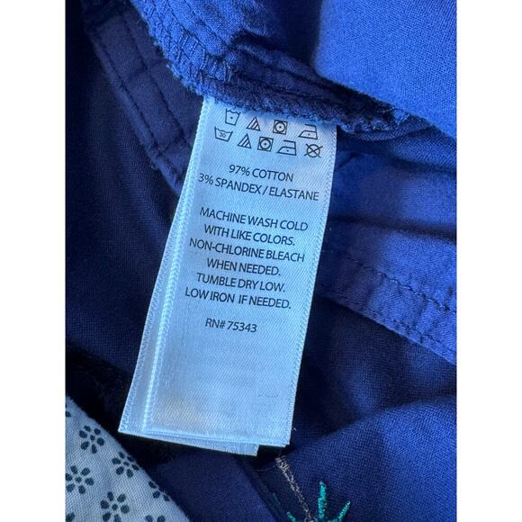 CAMBRIGE DRY GOODS Women's Shorts, size 12; Navy Blue with Palm trees - Picture 8 of 9